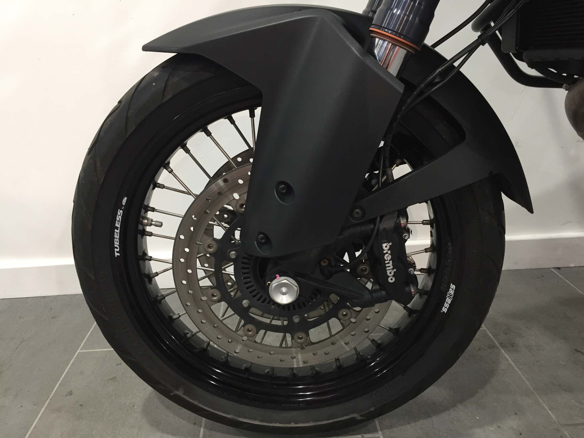 ktm 1190 adventure r tyre size